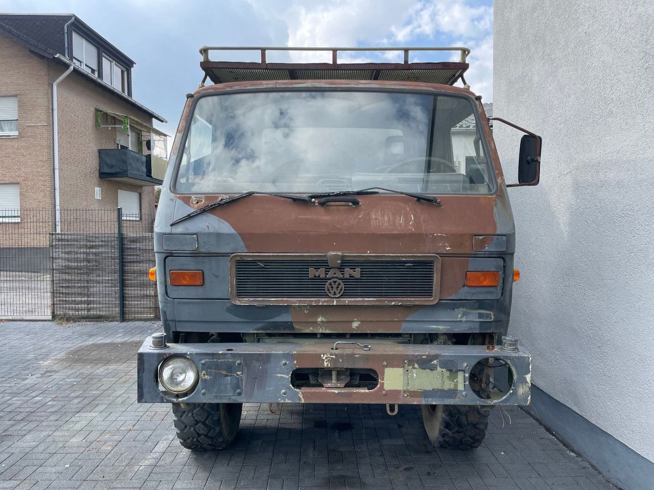 MAN 8.136 4X4 Ersatzteilträger - Furgone con cassone fisso: foto 5 MAN 8.136 4X4 Ersatzteilträger - Furgone con cassone fisso: foto 5