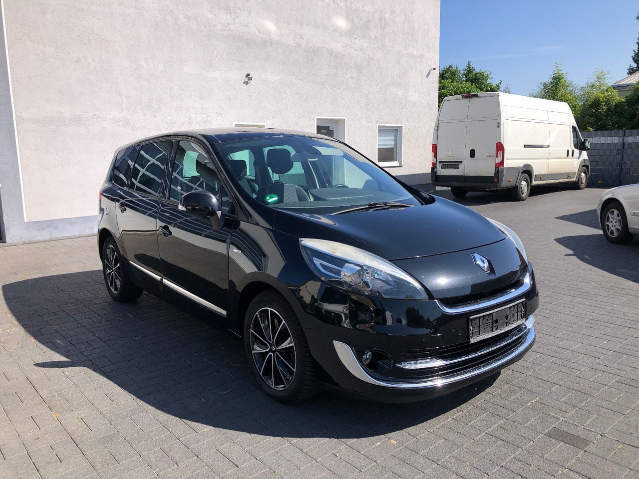 Renault Scenic Grand 2.0 dCi 150 BOSE Edition,Automatik - Pulmino: foto 1 Renault Scenic Grand 2.0 dCi 150 BOSE Edition,Automatik - Pulmino: foto 1