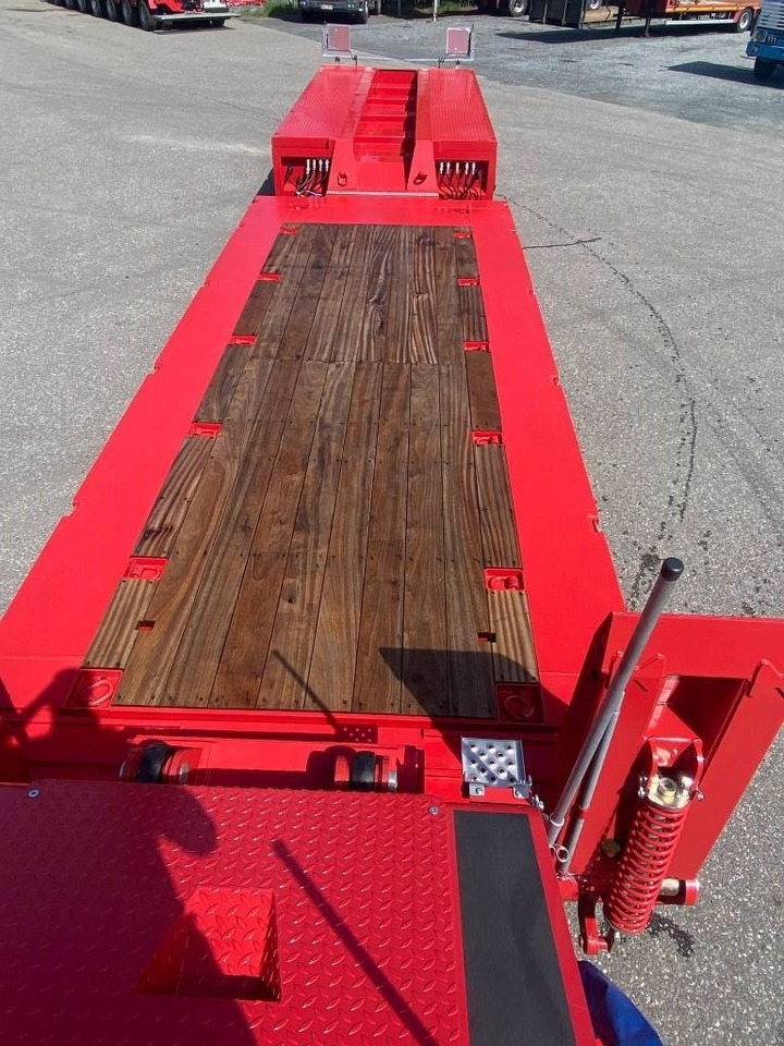 Faymonville Megamax, Mega Z4 - Semirimorchio pianale ribassato: foto 5 Faymonville Megamax, Mega Z4 - Semirimorchio pianale ribassato: foto 5