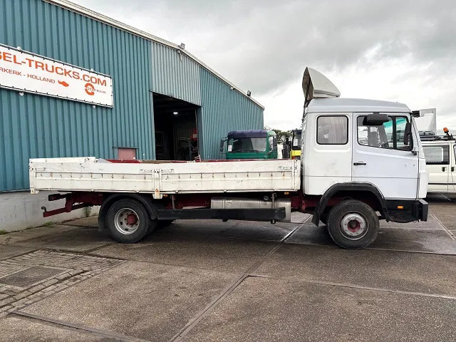 Mercedes-Benz 1117 K 6-CILINDER SLEEPERCAB (8 WHEEL NUTS / FULL STEEL SUSPENSION / MANUAL GEARBOX) - Autocarro con pianale/ Cassone fisso: foto 4 Mercedes-Benz 1117 K 6-CILINDER SLEEPERCAB (8 WHEEL NUTS / FULL STEEL SUSPENSION / MANUAL GEARBOX) - Autocarro con pianale/ Cassone fisso: foto 4