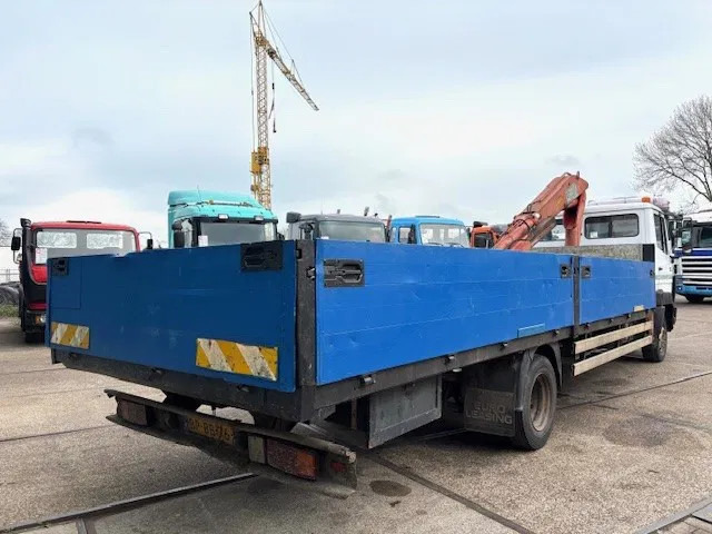 Mercedes-Benz 914 K (ORIGINAL DUTCH) WITH OPEN BOX & HIAB 650 CRANE (6-CILINDER / FULL STEEL SUSPENSION / MANUAL GEARBOX) - Camion con gru: foto 3 Mercedes-Benz 914 K (ORIGINAL DUTCH) WITH OPEN BOX & HIAB 650 CRANE (6-CILINDER / FULL STEEL SUSPENSION / MANUAL GEARBOX) - Camion con gru: foto 3