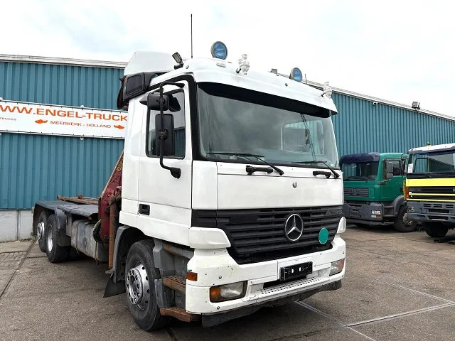 Mercedes-Benz Actros 2540 L 6x2 MP1 WITH V-CRANE & HOOK-ARM SYSTEM (EPS WITH CLUTCH (3 PEDALS) / REDUCTION AXLE / STEEL-/AIR SUSPENSION / P.T. - Autocarro scarrabile, Camion con gru: foto 2 Mercedes-Benz Actros 2540 L 6x2 MP1 WITH V-CRANE & HOOK-ARM SYSTEM (EPS WITH CLUTCH (3 PEDALS) / REDUCTION AXLE / STEEL-/AIR SUSPENSION / P.T. - Autocarro scarrabile, Camion con gru: foto 2