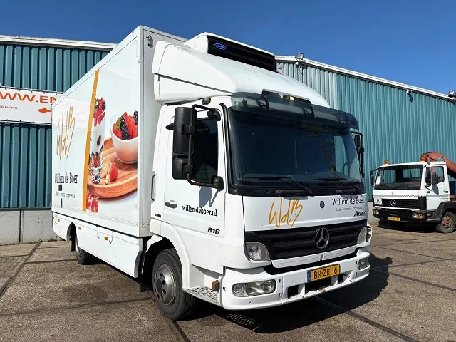Mercedes-Benz Atego 816 L 4x2 ORIGINAL DUTCH COOLER TRUCK WITH CARRIER XARIOS 600D/E (MANUAL GEARBOX / AIRCONDITIONING / 2.000 KG. TAILLIFT) - Autocarro frigorifero: foto 2 Mercedes-Benz Atego 816 L 4x2 ORIGINAL DUTCH COOLER TRUCK WITH CARRIER XARIOS 600D/E (MANUAL GEARBOX / AIRCONDITIONING / 2.000 KG. TAILLIFT) - Autocarro frigorifero: foto 2