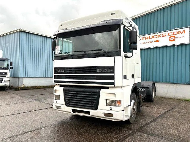 DAF 95.430 XF SPACECAB (EURO 3 / ZF16 MANUAL GEARBOX / ZF-INTARDER / AIRCONDITIONING) - Trattore stradale: foto 1 DAF 95.430 XF SPACECAB (EURO 3 / ZF16 MANUAL GEARBOX / ZF-INTARDER / AIRCONDITIONING) - Trattore stradale: foto 1