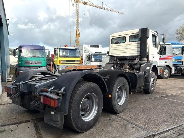 MAN 33.373 DFT 6x4 FULL STEEL SUSPENSION (13.000 AXLES / ZF16 MANUAL GEARBOX / REDUCTION AXLES / FULL STEEL SUSPENSION) - Trattore stradale: foto 3 MAN 33.373 DFT 6x4 FULL STEEL SUSPENSION (13.000 AXLES / ZF16 MANUAL GEARBOX / REDUCTION AXLES / FULL STEEL SUSPENSION) - Trattore stradale: foto 3