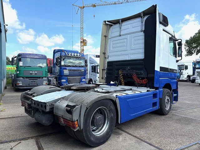 Mercedes-Benz Actros 1857 LS (MP1) MEGASPACE (EPS WITH CLUTCH (3-PEDALS) / RETARDER / REDUCTION AXLE / AIRCONDITIONING) - Trattore stradale: foto 3 Mercedes-Benz Actros 1857 LS (MP1) MEGASPACE (EPS WITH CLUTCH (3-PEDALS) / RETARDER / REDUCTION AXLE / AIRCONDITIONING) - Trattore stradale: foto 3