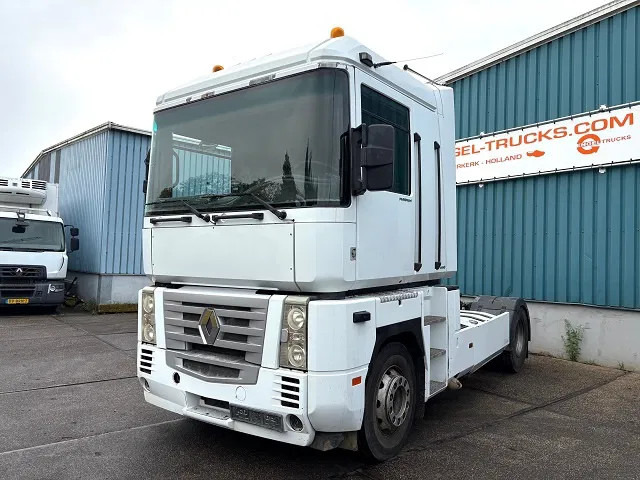 Renault Magnum AE 440 E-TECH (MACK ENGINE / ZF16 MANUAL GEARBOX / ZF-INTARDER / P.T.O. / AIRCONDITIONING / ETC.) - Trattore stradale: foto 1 Renault Magnum AE 440 E-TECH (MACK ENGINE / ZF16 MANUAL GEARBOX / ZF-INTARDER / P.T.O. / AIRCONDITIONING / ETC.) - Trattore stradale: foto 1