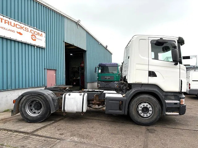 Scania R380 LA 4x2 DAYCAB (EURO 3 / 12 GEARS MANUAL GEARBOX / RETARDER / HYDRAULIC KIT / P.T.O.) - Trattore stradale: foto 4 Scania R380 LA 4x2 DAYCAB (EURO 3 / 12 GEARS MANUAL GEARBOX / RETARDER / HYDRAULIC KIT / P.T.O.) - Trattore stradale: foto 4