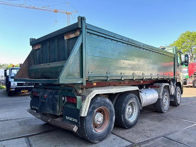 Volvo FH 12.420 8x4 FULL STEEL KIPPER (12+2 GEARS MANUAL GEARBOX / FULL STEEL SUSPENSION / REDUCTION AXLES / VEB-ENGINE BRAKE) - Autocarro ribaltabile: foto 3 Volvo FH 12.420 8x4 FULL STEEL KIPPER (12+2 GEARS MANUAL GEARBOX / FULL STEEL SUSPENSION / REDUCTION AXLES / VEB-ENGINE BRAKE) - Autocarro ribaltabile: foto 3