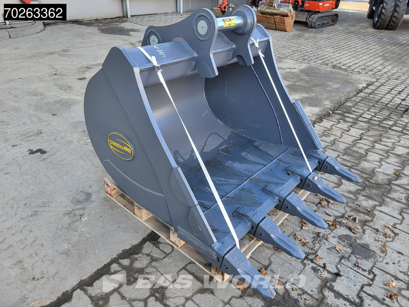 Strickland 13T - Attrezzatura: foto 2 Strickland 13T - Attrezzatura: foto 2