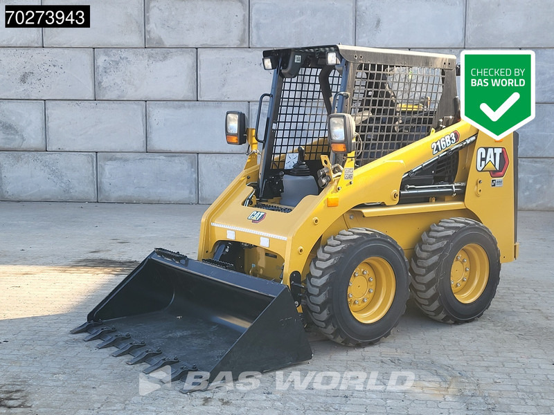 Caterpillar 216 B3 - Minipala: foto 1 Caterpillar 216 B3 - Minipala: foto 1