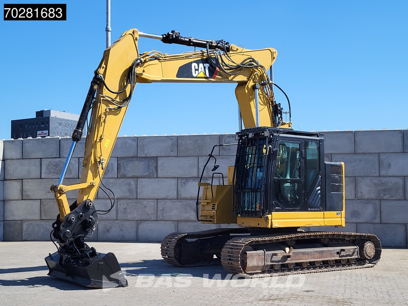 Caterpillar 325 F L 3 BUCKETS - VA BOOM - Escavatore cingolato: foto 2 Caterpillar 325 F L 3 BUCKETS - VA BOOM - Escavatore cingolato: foto 2