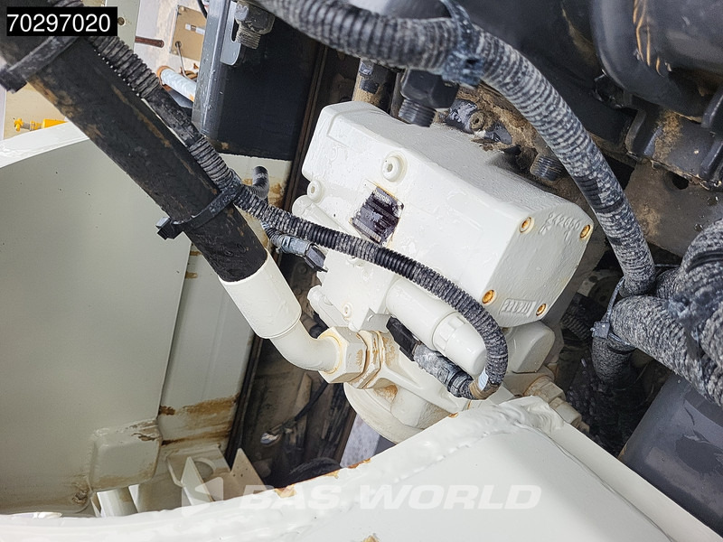 DAF CF 450 8X4 9m3 Putzmeister Mixer Automatic Steelsuspension Euro 6 - Autobetoniera: foto 5 DAF CF 450 8X4 9m3 Putzmeister Mixer Automatic Steelsuspension Euro 6 - Autobetoniera: foto 5