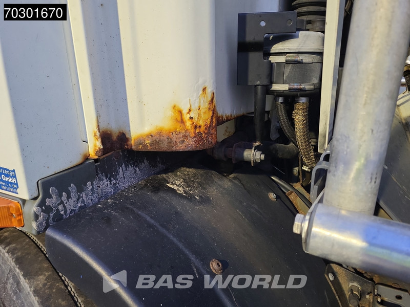 DAF CF75.310 4X2 13500 Lohr tanker 2 compartments ADR Manual Euro 3 - Camion cisterna: foto 3 DAF CF75.310 4X2 13500 Lohr tanker 2 compartments ADR Manual Euro 3 - Camion cisterna: foto 3