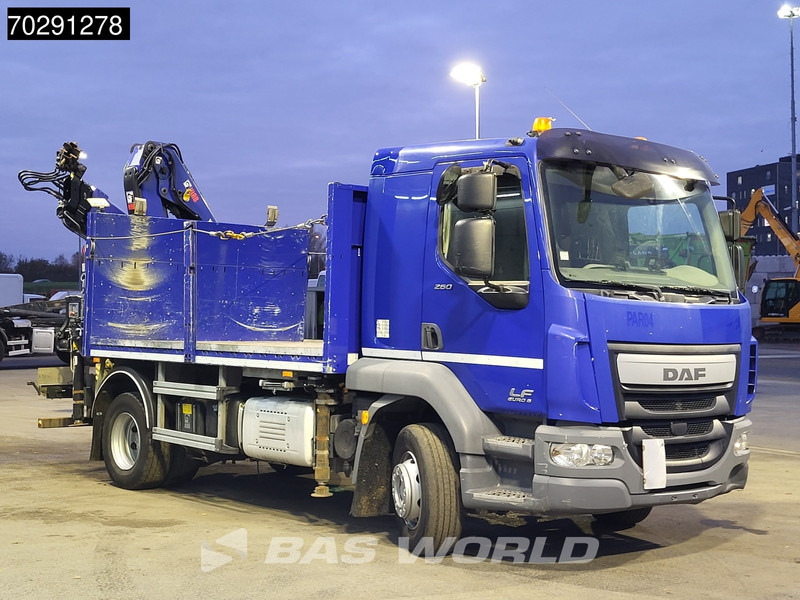 DAF LF 260 LF 4X2 Hiab 111 B-2 HIDUO Crane Kran Remote control Automatic ACC Euro 6 - Autocarro con pianale/ Cassone fisso, Camion con gru: foto 3 DAF LF 260 LF 4X2 Hiab 111 B-2 HIDUO Crane Kran Remote control Automatic ACC Euro 6 - Autocarro con pianale/ Cassone fisso, Camion con gru: foto 3