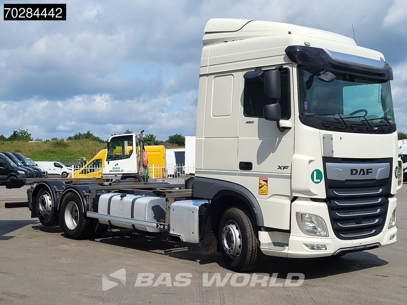 DAF XF 480 6X2 SC 2x Tanks Liftachse ACC Euro 6 - Autocarro portacontainer/ Caisse interchangeable: foto 3 DAF XF 480 6X2 SC 2x Tanks Liftachse ACC Euro 6 - Autocarro portacontainer/ Caisse interchangeable: foto 3