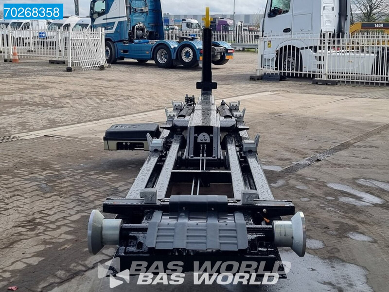 HYVA Hyva 20-65 S Hooklift 8X4 HYVA 20-65 S 20tons Hooklift NEW! - Autocarro scarrabile: foto 5 HYVA Hyva 20-65 S Hooklift 8X4 HYVA 20-65 S 20tons Hooklift NEW! - Autocarro scarrabile: foto 5
