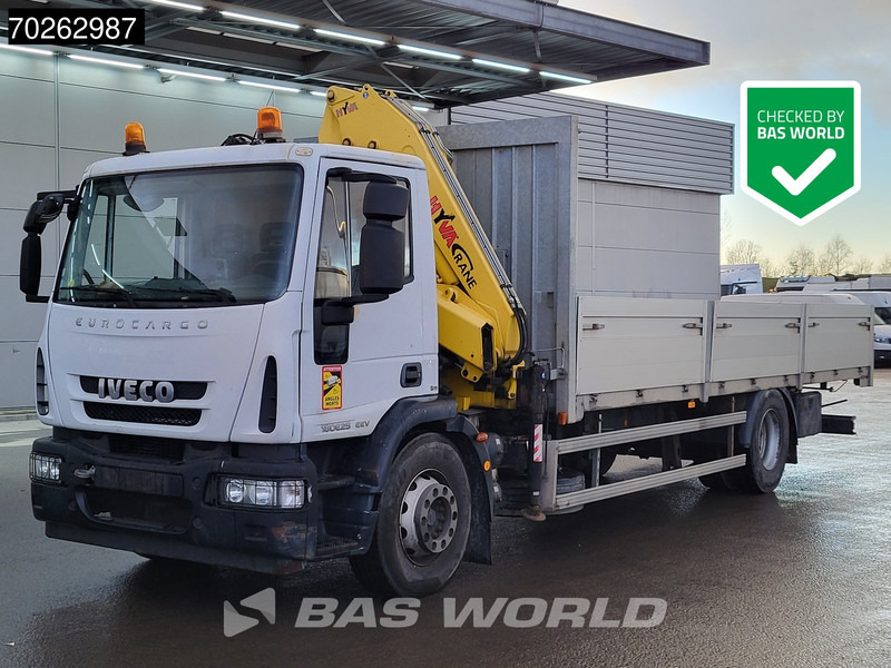 Iveco Eurocargo 180E250 4X2 Engine problems/defect Hyva HB150 XE 3 Kran Euro 5 - Autocarro con pianale/ Cassone fisso, Camion con gru: foto 1 Iveco Eurocargo 180E250 4X2 Engine problems/defect Hyva HB150 XE 3 Kran Euro 5 - Autocarro con pianale/ Cassone fisso, Camion con gru: foto 1