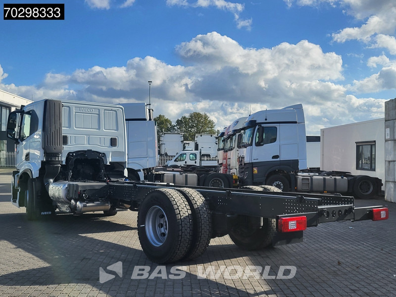Iveco S-Way 340 4X2 NEW! Chassis Automatic Navi LED Euro 6 - Autocarro telaio: foto 2 Iveco S-Way 340 4X2 NEW! Chassis Automatic Navi LED Euro 6 - Autocarro telaio: foto 2