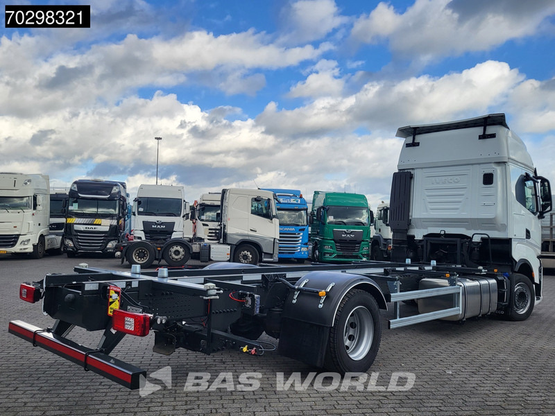 Iveco S-Way 460 4X2 NEW! BDF Navi ACC LED Automatic Euro 6 - Autocarro portacontainer/ Caisse interchangeable: foto 5 Iveco S-Way 460 4X2 NEW! BDF Navi ACC LED Automatic Euro 6 - Autocarro portacontainer/ Caisse interchangeable: foto 5