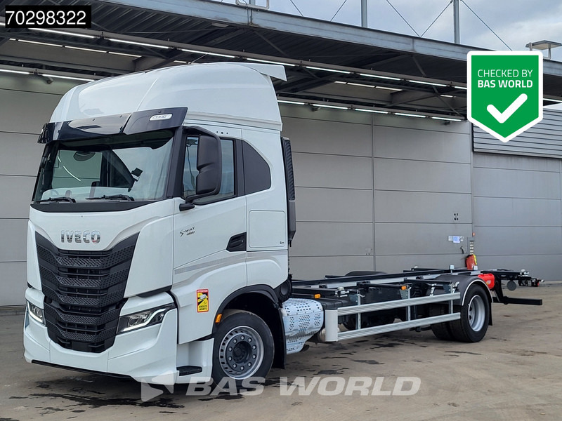 Iveco S-Way 460 4X2 New! BDF Navi ACC LED Euro 6 - Autocarro portacontainer/ Caisse interchangeable: foto 1 Iveco S-Way 460 4X2 New! BDF Navi ACC LED Euro 6 - Autocarro portacontainer/ Caisse interchangeable: foto 1