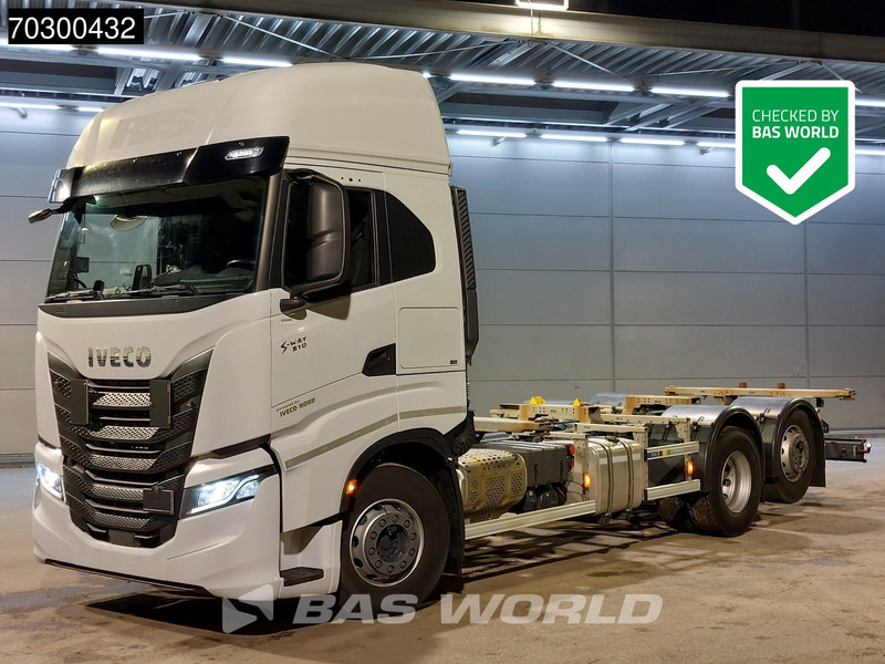 Iveco S-Way 510 6X2 BDF Full Air Automatic Retarder Lift-Axle ACC Euro 6 - Autocarro portacontainer/ Caisse interchangeable: foto 1 Iveco S-Way 510 6X2 BDF Full Air Automatic Retarder Lift-Axle ACC Euro 6 - Autocarro portacontainer/ Caisse interchangeable: foto 1