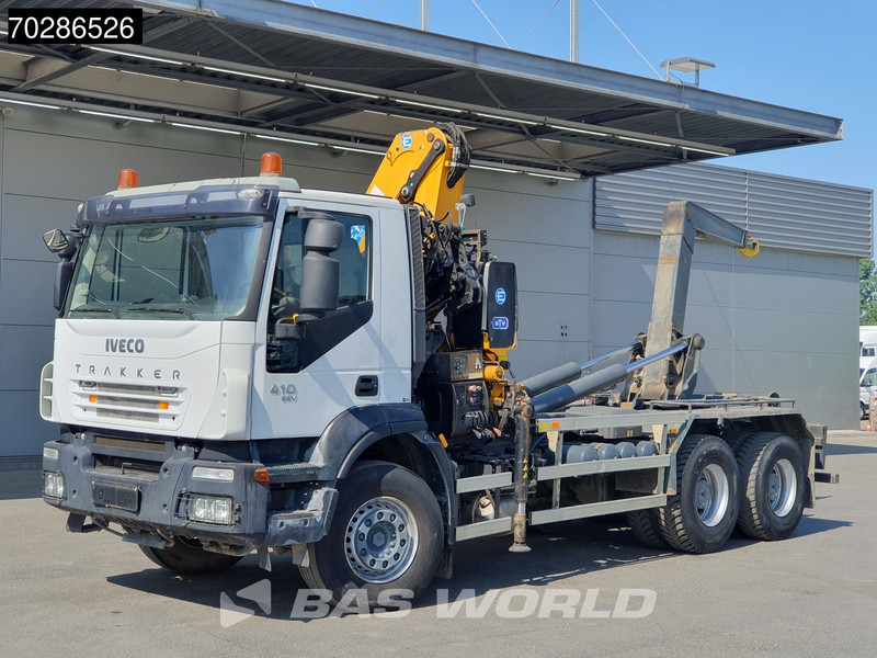 Autocarro scarrabile, Camion con gru Iveco Trakker 410 6X4 Effer CRANE 175/2S Manual 20 Tonnes EEV: foto 11