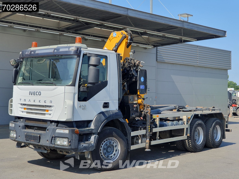 Autocarro scarrabile, Camion con gru Iveco Trakker 410 6X4 Effer CRANE 175/2S Manual 20 Tonnes EEV: foto 13