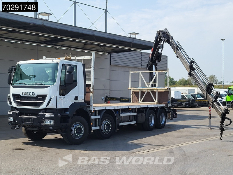 Iveco Trakker 410 8X4 HIAB 211 EP-4 HIDUO Crane Steelsuspension Euro 6 - Autocarro con pianale/ Cassone fisso, Camion con gru: foto 3 Iveco Trakker 410 8X4 HIAB 211 EP-4 HIDUO Crane Steelsuspension Euro 6 - Autocarro con pianale/ Cassone fisso, Camion con gru: foto 3