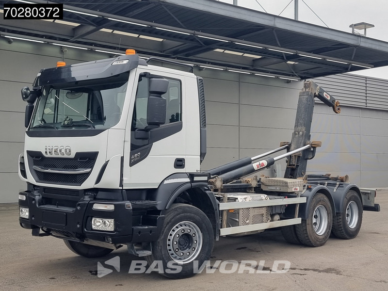 Iveco X-Way 460 6X4 20 Tons HYVA Hook Navi Euro 6 - Autocarro scarrabile: foto 3 Iveco X-Way 460 6X4 20 Tons HYVA Hook Navi Euro 6 - Autocarro scarrabile: foto 3