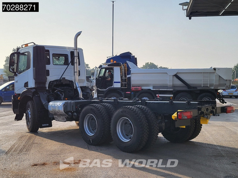 Iveco X-Way 460 6X4 New! Retarder Steelsuspension Big-Axle Navi Euro 6 - Autocarro telaio: foto 2 Iveco X-Way 460 6X4 New! Retarder Steelsuspension Big-Axle Navi Euro 6 - Autocarro telaio: foto 2