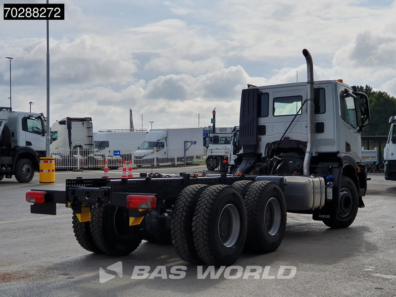 Iveco X-Way 460 6X4 New! Retarder steelsuspension Big-Axle Automatic Navi Euro 6 - Autocarro telaio: foto 5 Iveco X-Way 460 6X4 New! Retarder steelsuspension Big-Axle Automatic Navi Euro 6 - Autocarro telaio: foto 5