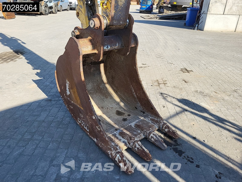 Escavatore gommato Komatsu PW148 -8: foto 14 Escavatore gommato Komatsu PW148 -8: foto 14