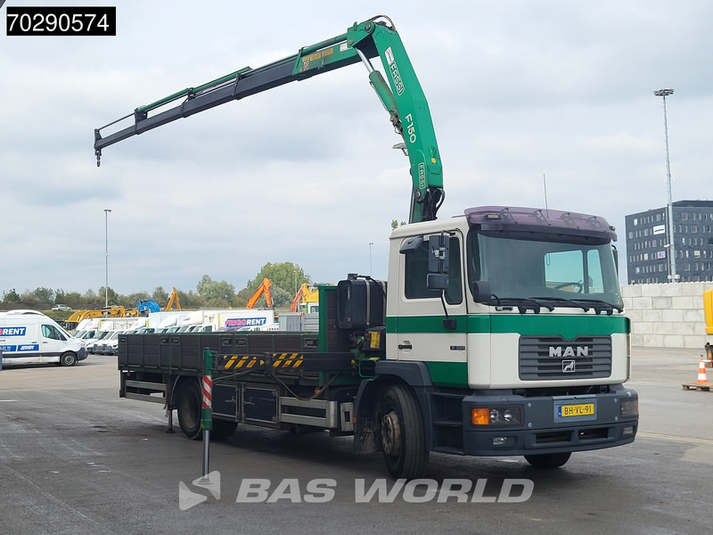 MAN 18.224 18 M 4X2 NL-Truck APK Fassi F150A.24 Kran Crane Manual Euro 2 - Autocarro con pianale/ Cassone fisso, Camion con gru: foto 3 MAN 18.224 18 M 4X2 NL-Truck APK Fassi F150A.24 Kran Crane Manual Euro 2 - Autocarro con pianale/ Cassone fisso, Camion con gru: foto 3