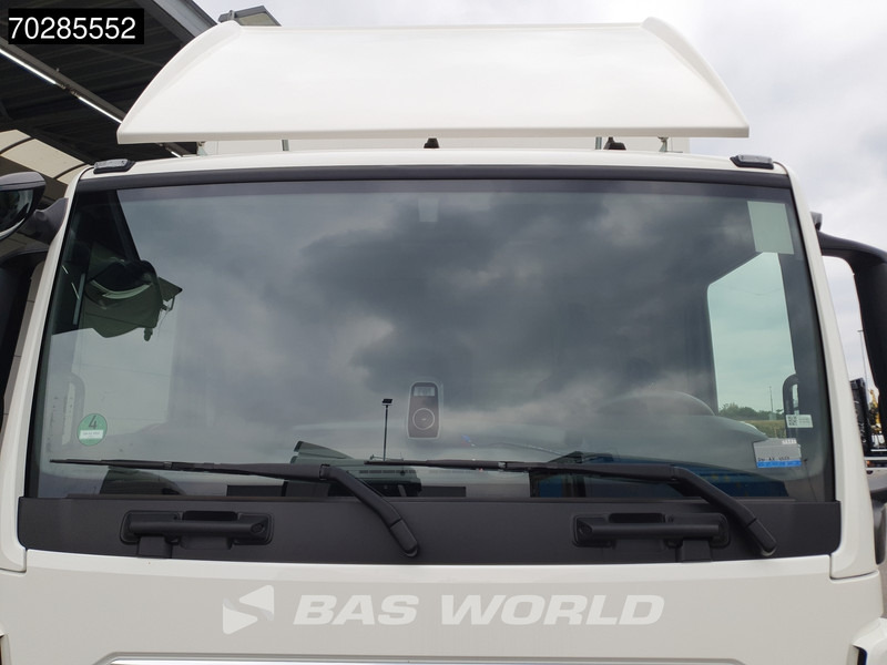 Autocarro furgonato MAN TGL 12.250 4X2 Low Mileage! 12tonner Ladebordwand Automatic Euro 6: foto 6