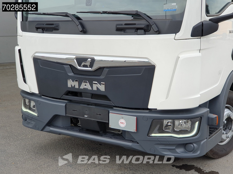 Autocarro furgonato MAN TGL 12.250 4X2 Low Mileage! 12tonner Ladebordwand Automatic Euro 6: foto 7