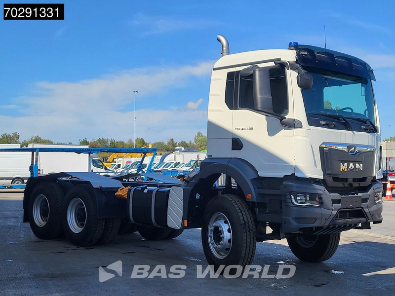 MAN TGS 40.400 6X4 New! Steelsuspension Big-Axle Automatic Euro 2 - Autocarro telaio: foto 3 MAN TGS 40.400 6X4 New! Steelsuspension Big-Axle Automatic Euro 2 - Autocarro telaio: foto 3