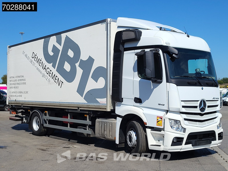 Mercedes-Benz Actros 1842 4X2 19tonner BDF box Ladebordwand Navi Automatic Euro 6 - Autocarro portacontainer/ Caisse interchangeable: foto 3 Mercedes-Benz Actros 1842 4X2 19tonner BDF box Ladebordwand Navi Automatic Euro 6 - Autocarro portacontainer/ Caisse interchangeable: foto 3