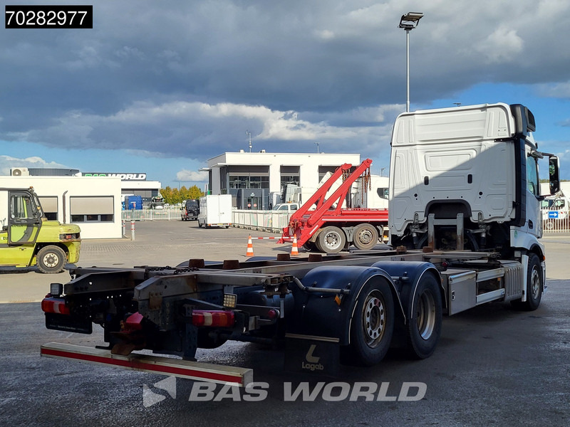 Mercedes-Benz Actros 2548 Actros 6X2 BROKEN ENGINE Lift-Axle Xenon Automatic Euro 6 - Autocarro portacontainer/ Caisse interchangeable: foto 5 Mercedes-Benz Actros 2548 Actros 6X2 BROKEN ENGINE Lift-Axle Xenon Automatic Euro 6 - Autocarro portacontainer/ Caisse interchangeable: foto 5