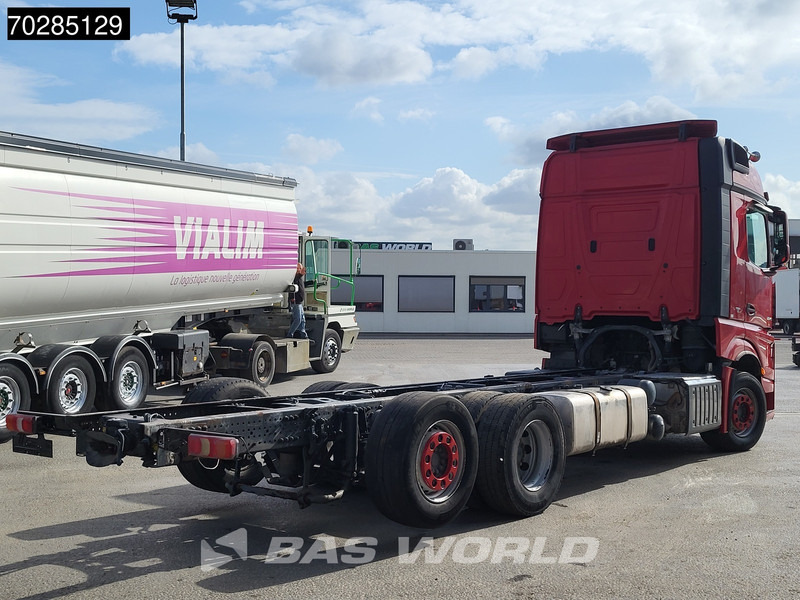 Mercedes-Benz Actros 2548 Actros 6X2 BigSpace Retarder PTO Liftachse Xenon ACC Navi Euro 6 - Autocarro telaio: foto 5 Mercedes-Benz Actros 2548 Actros 6X2 BigSpace Retarder PTO Liftachse Xenon ACC Navi Euro 6 - Autocarro telaio: foto 5