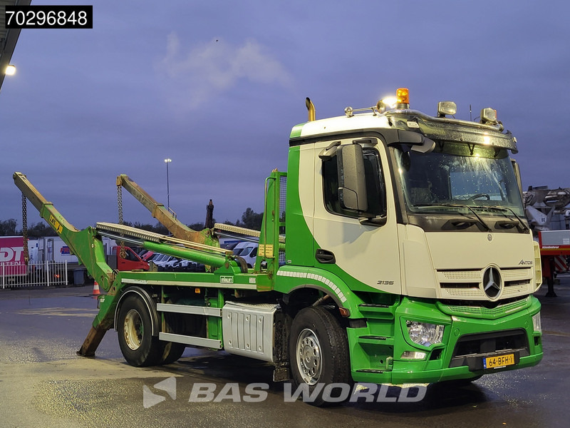 Mercedes-Benz Antos 2135 4X2 NL-Truck HYVA NG 2014-TA-XL Automatic Euro 6 - Autocarro multibenna: foto 3 Mercedes-Benz Antos 2135 4X2 NL-Truck HYVA NG 2014-TA-XL Automatic Euro 6 - Autocarro multibenna: foto 3