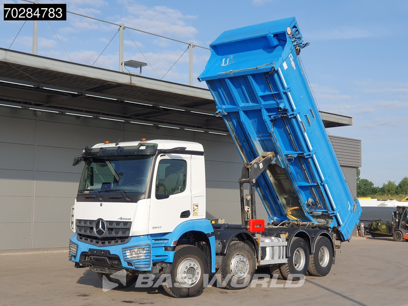 Mercedes-Benz Arocs 3243 8X4 14m3 2-side tipper Big-Axle Steelsuspension Navi Euro 6 - Autocarro ribaltabile: foto 3 Mercedes-Benz Arocs 3243 8X4 14m3 2-side tipper Big-Axle Steelsuspension Navi Euro 6 - Autocarro ribaltabile: foto 3