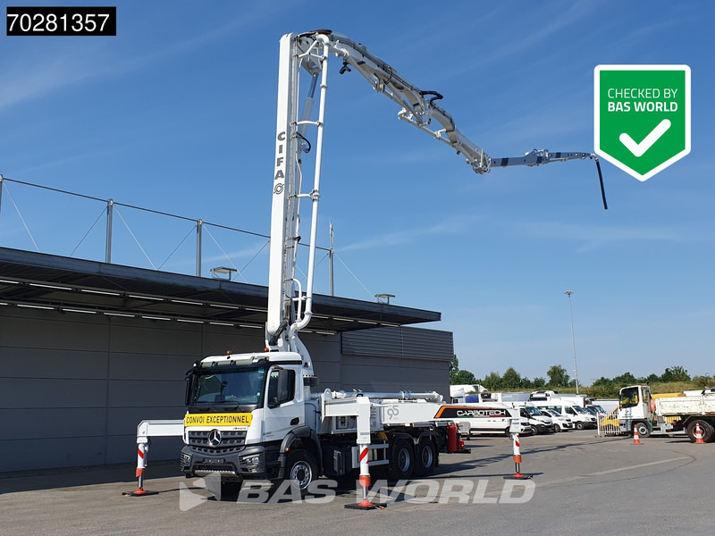 Mercedes-Benz Arocs 3343 6X4 CIFA K40H Carbotech Pump 5 arm Big-Axle Navi Euro 6 - Pompa autocarrata: foto 1 Mercedes-Benz Arocs 3343 6X4 CIFA K40H Carbotech Pump 5 arm Big-Axle Navi Euro 6 - Pompa autocarrata: foto 1