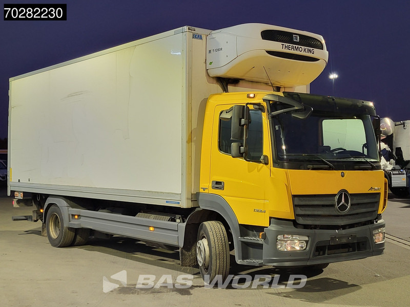 Mercedes-Benz Atego 1324 Atego 4X2 Thermo-King T-1200R 1500kg Ladebordwand Automatic Euro 6 - Autocarro frigorifero: foto 3 Mercedes-Benz Atego 1324 Atego 4X2 Thermo-King T-1200R 1500kg Ladebordwand Automatic Euro 6 - Autocarro frigorifero: foto 3