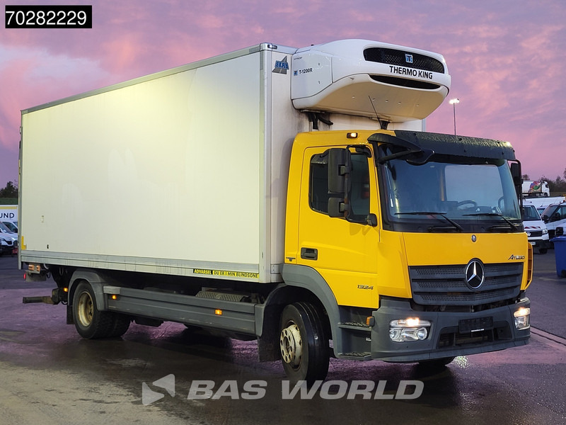 Mercedes-Benz Atego 1324 Atego 4X2 Thermo King T-1200R 1500kg Ladebordwand Automatic Euro 6 - Autocarro frigorifero: foto 3 Mercedes-Benz Atego 1324 Atego 4X2 Thermo King T-1200R 1500kg Ladebordwand Automatic Euro 6 - Autocarro frigorifero: foto 3