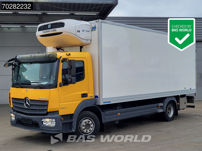 Mercedes-Benz Atego 1324 Atego 4X2 Thermo-King T1200R 1500kg Ladebordwand Automatic Euro 6 - Autocarro frigorifero: foto 1 Mercedes-Benz Atego 1324 Atego 4X2 Thermo-King T1200R 1500kg Ladebordwand Automatic Euro 6 - Autocarro frigorifero: foto 1