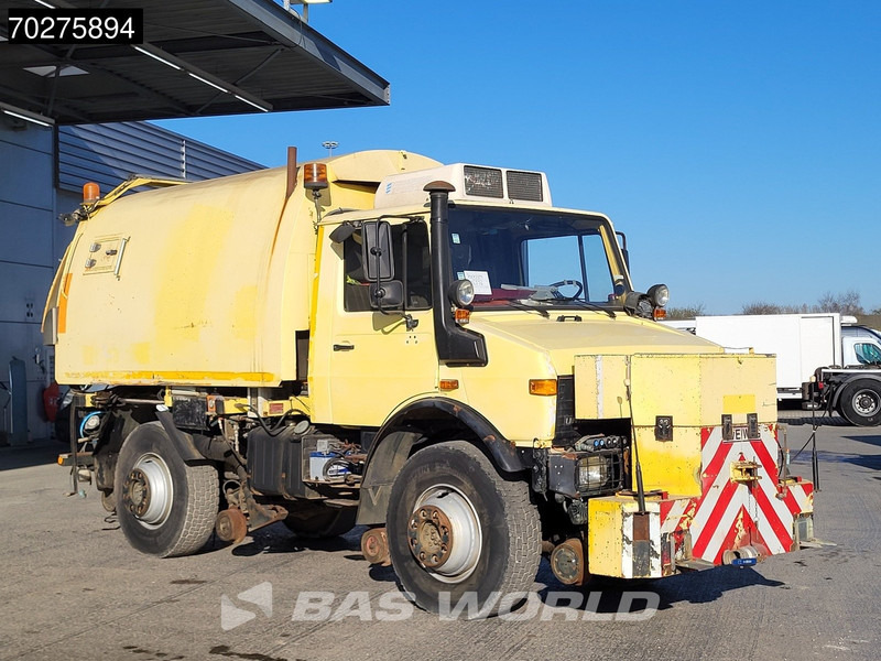 Mercedes-Benz Unimog 1650 4X4 Assaloni Vaccuum truck 4x4 Railway Manual Euro 2 - Autospurgo: foto 3 Mercedes-Benz Unimog 1650 4X4 Assaloni Vaccuum truck 4x4 Railway Manual Euro 2 - Autospurgo: foto 3