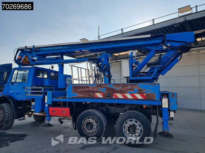 Mercedes-Benz Unimog 6X6 Unimog Engin EGI TP 226 hubarbeitsbühne Manual Euro 2 - Camion con gru: foto 3 Mercedes-Benz Unimog 6X6 Unimog Engin EGI TP 226 hubarbeitsbühne Manual Euro 2 - Camion con gru: foto 3
