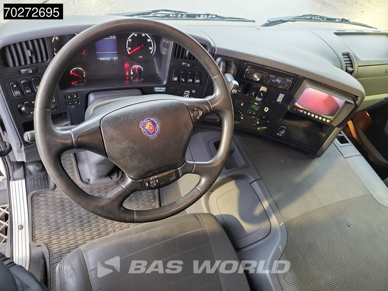 Foto d'interni 1: Autocarro furgonato Scania P230 4X2 19tons NL-Truck 2500kg ladebordwand Euro 5