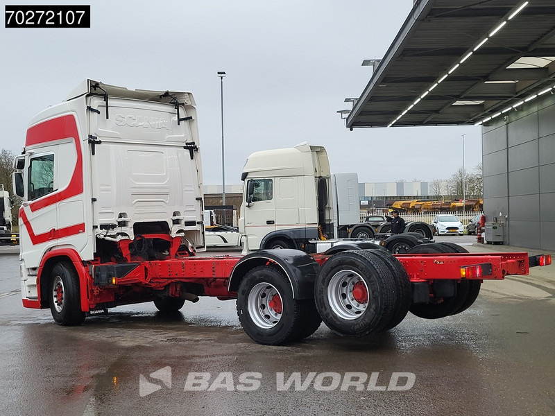 Scania R500 6X2 Chassis Retarder ACC Navi Liftachse Automatic Euro 6 - Autocarro telaio: foto 2 Scania R500 6X2 Chassis Retarder ACC Navi Liftachse Automatic Euro 6 - Autocarro telaio: foto 2